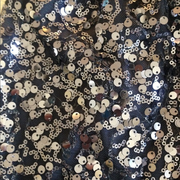 Dress - Picture 3 of 6